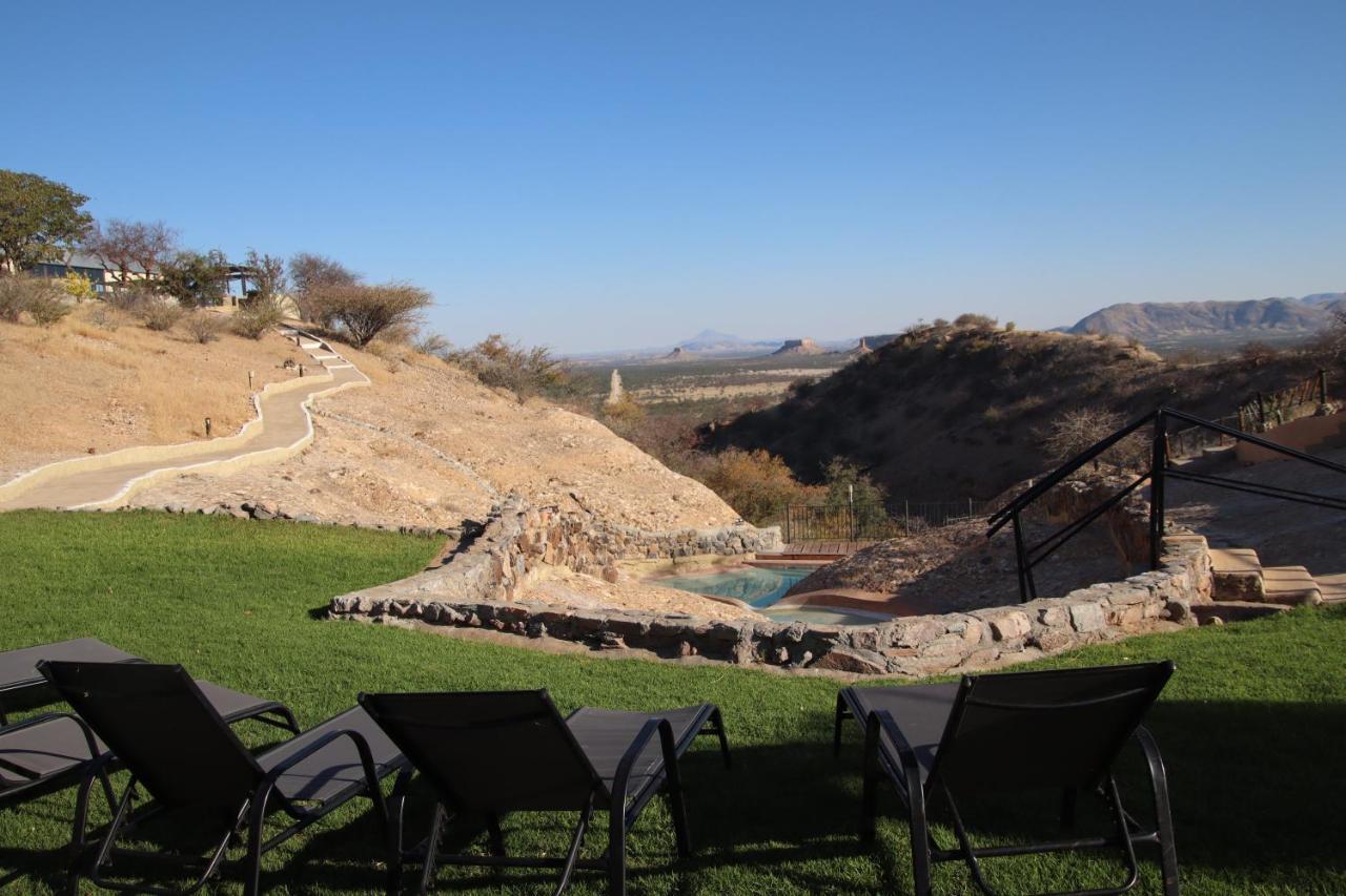 Ugab Terrace Lodge Vingerklip ภายนอก รูปภาพ